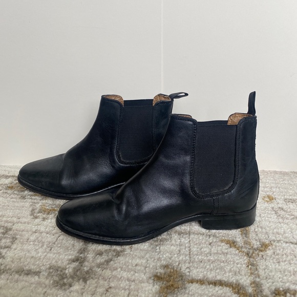WALK LONDON - Men’s Size 6 Black Leather Chelsea Boots - EUC - Picture 2 of 7